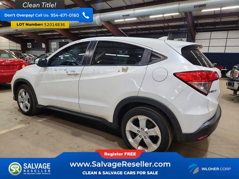 Used 2016 Honda HR-V EX image 3