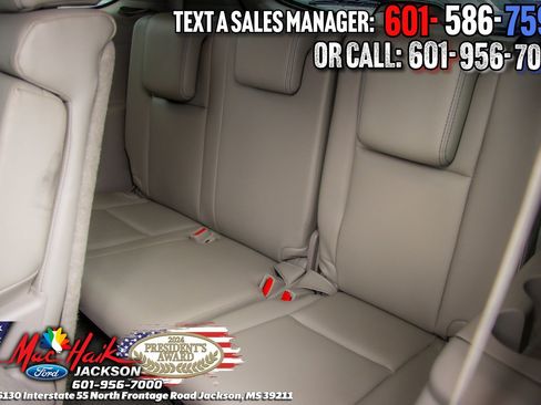 Used 2018 Toyota Highlander XLE image 9