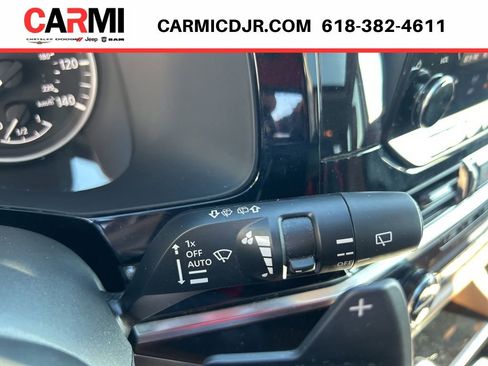 Used 2022 Nissan Pathfinder Platinum w/ Cargo Package image 20