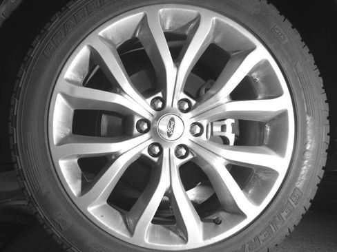Used 2018 Ford Expedition Max Platinum AWD/4WD image 9