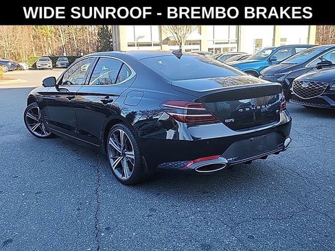 Used 2024 Genesis G70 3.3T Advanced w/ Sport Prestige Package image 3