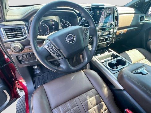 Used 2024 Nissan Titan Platinum Reserve w/ Moonroof Package AWD/4WD image 10