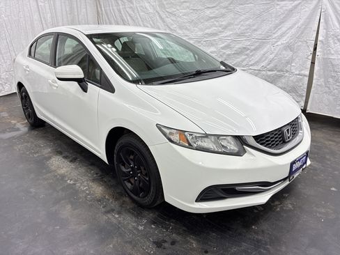 Used 2015 Honda Civic LX image 2