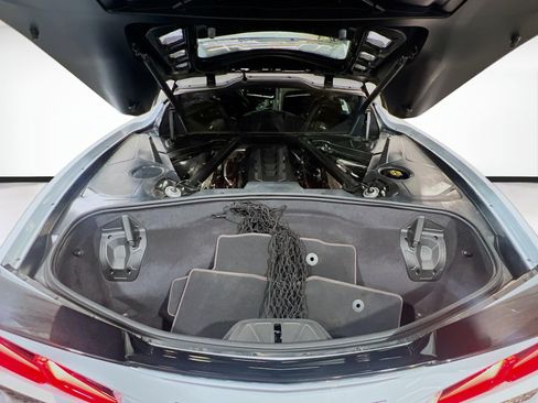 Used 2020 Chevrolet Corvette Stingray Premium Cpe w/ 3LT Preferred Equipment Group RWD image 18