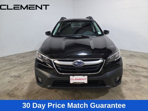 Used 2022 Subaru Outback Premium image 2