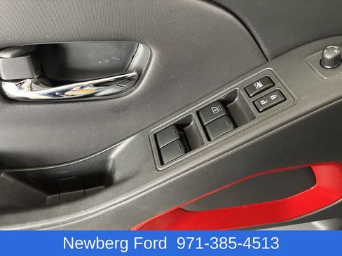 Used 2024 Nissan Frontier PRO-4X w/ Technology Package AWD/4WD image 13