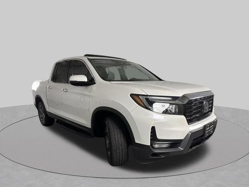 Used 2023 Honda Ridgeline RTL-E image 4