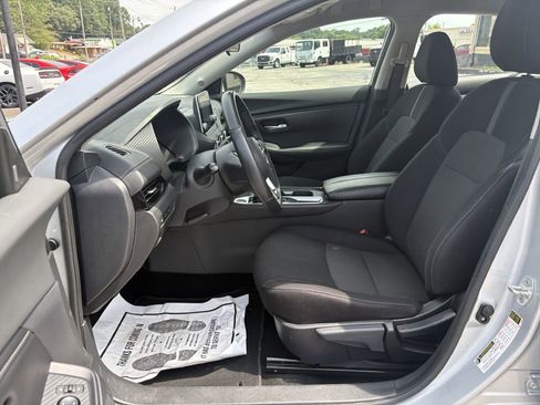Used 2023 Nissan Sentra SV w/ All-Weather Package FWD image 10