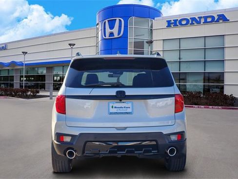 Used 2023 Honda Passport Elite image 5