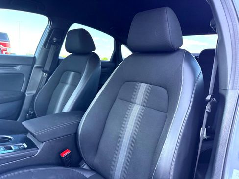 Used 2022 Honda Civic Sport image 13