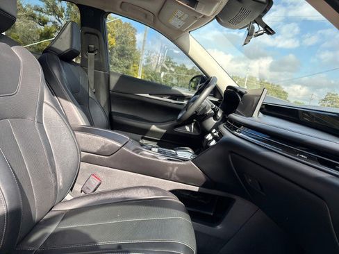 Used 2024 INFINITI QX60 Pure image 13