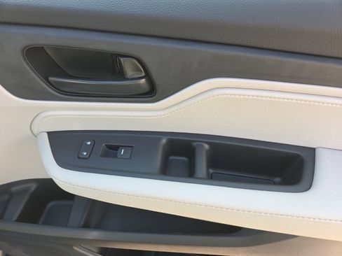 New 2026 Honda Odyssey EX-L image 19