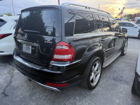 Used 2012 Mercedes-Benz GL 450 4MATIC image 4