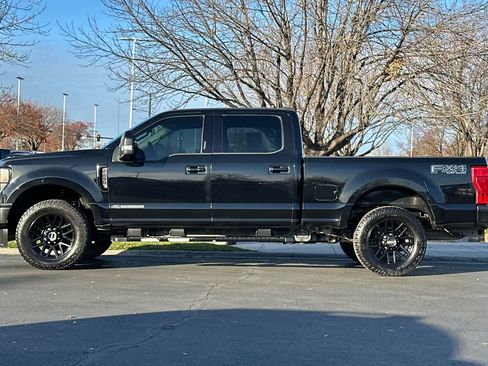 Used 2021 Ford F250 Lariat image 5