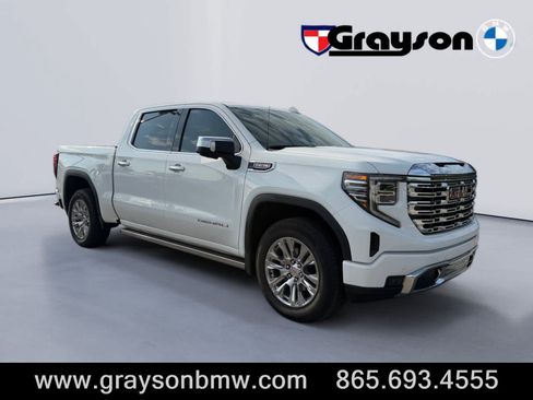 Used 2024 GMC Sierra 1500 Denali w/ Technology Package AWD/4WD image 1