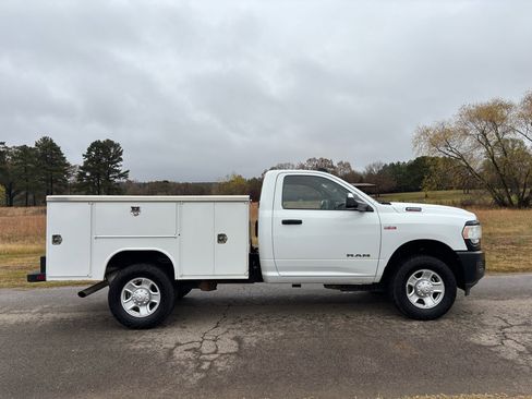 Used 2022 RAM 2500 Tradesman image 1