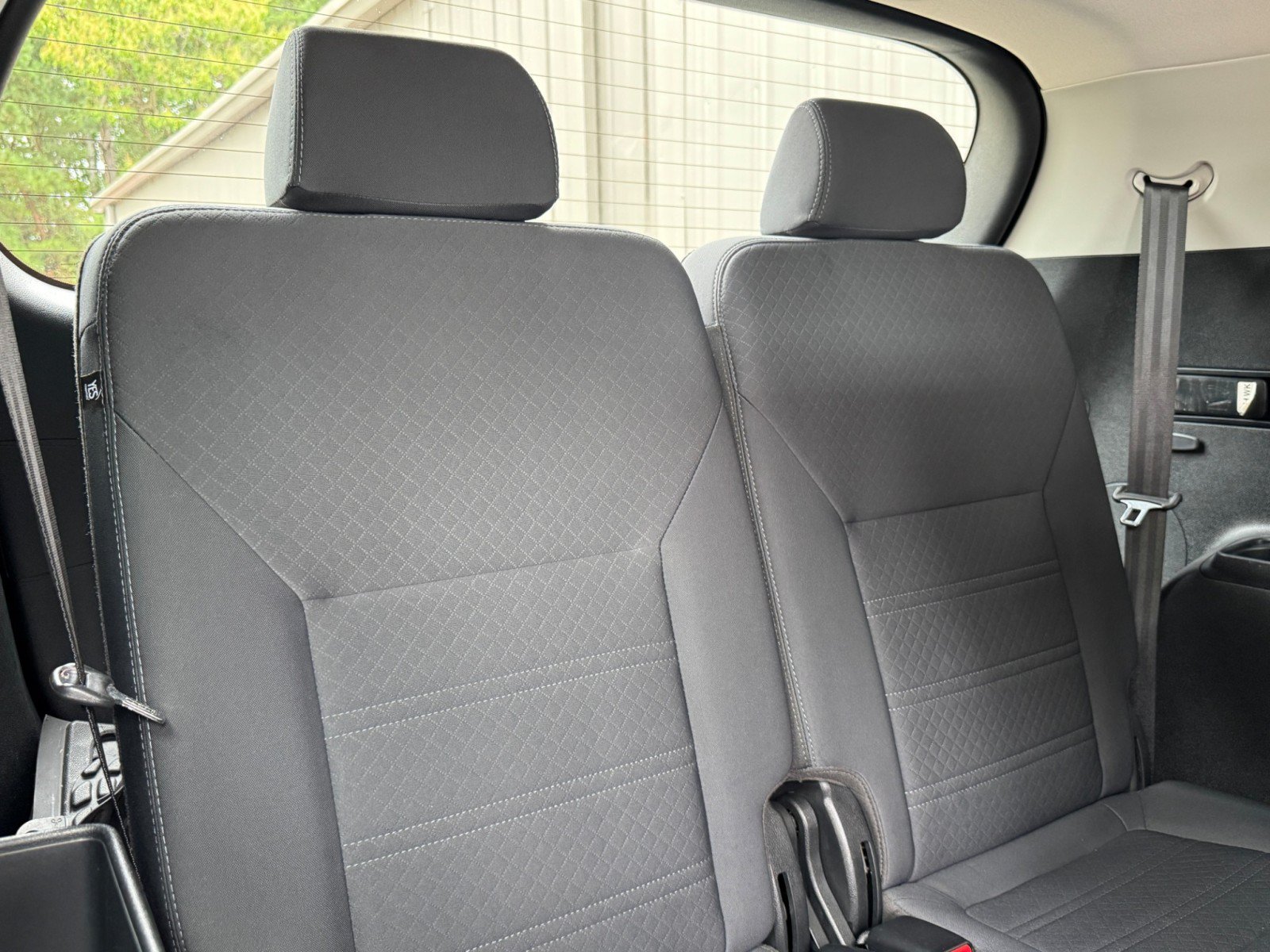 Used 2019 Kia Sorento FWD image 32