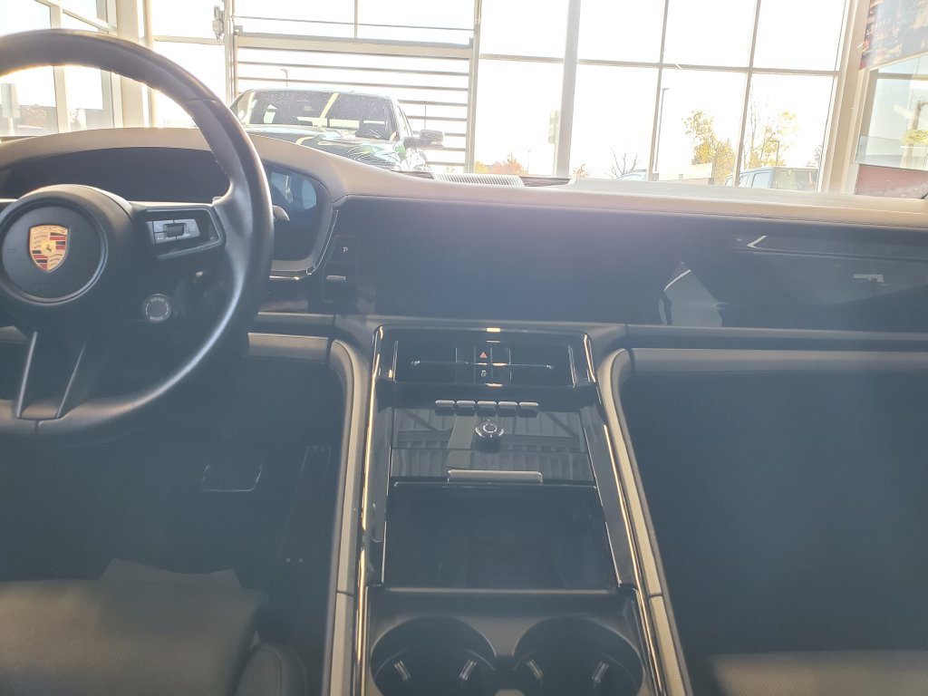 Used 2025 Porsche Panamera 4 AWD/4WD image 14