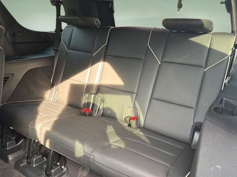 Used 2023 Cadillac Escalade Sport image 17