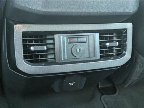 Used 2025 Ford F350 Platinum w/ FX4 Off-Road Package AWD/4WD image 16