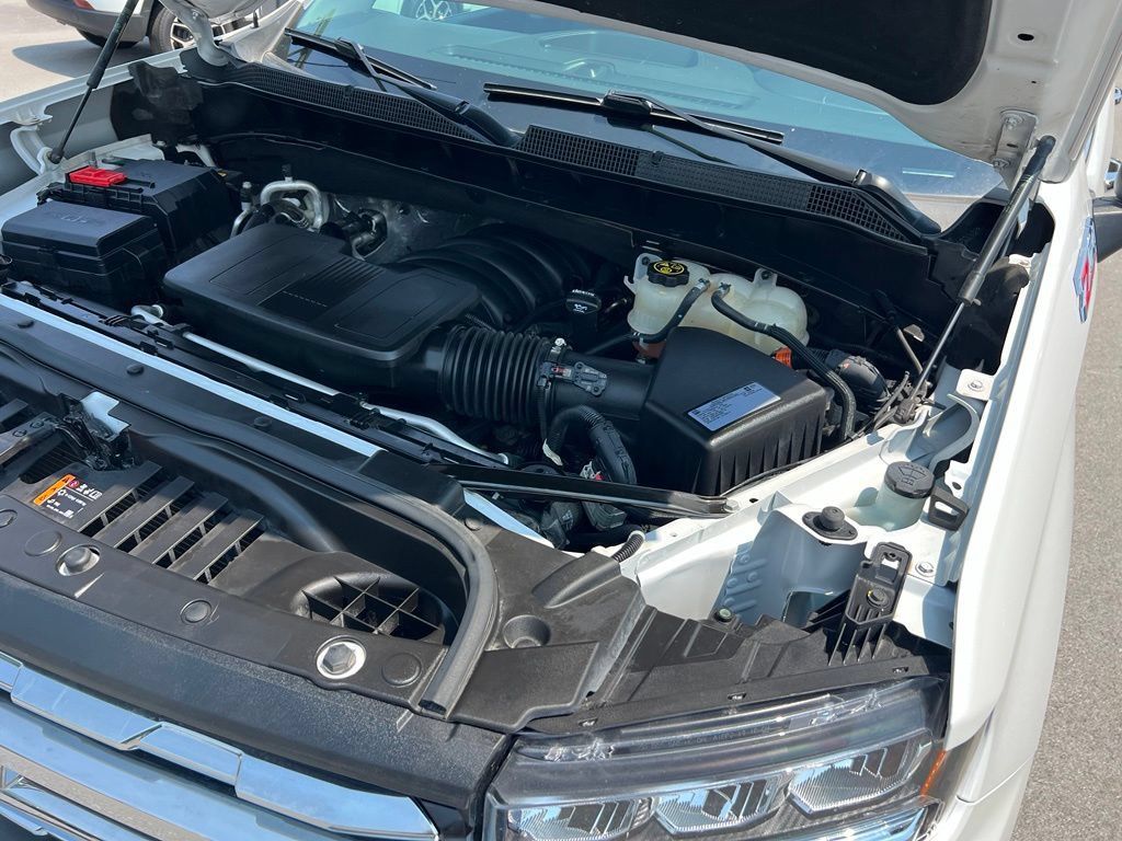 Used 2020 Chevrolet Silverado 1500 LTZ AWD/4WD image 47