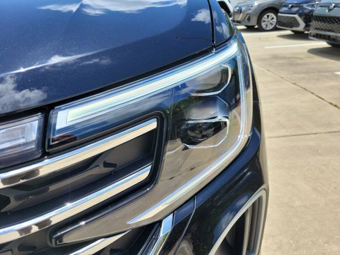 New 2026 Volkswagen Atlas SE FWD image 9