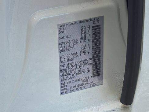 Used 2026 Nissan Frontier PRO-4X AWD/4WD image 28
