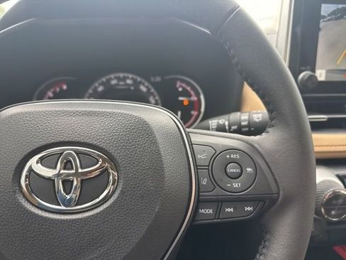 Used 2025 Toyota RAV4 XLE Premium FWD image 16