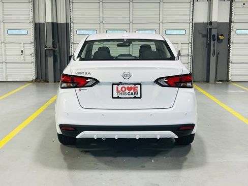 New 2025 Nissan Versa SV w/ Trunk Package image 15