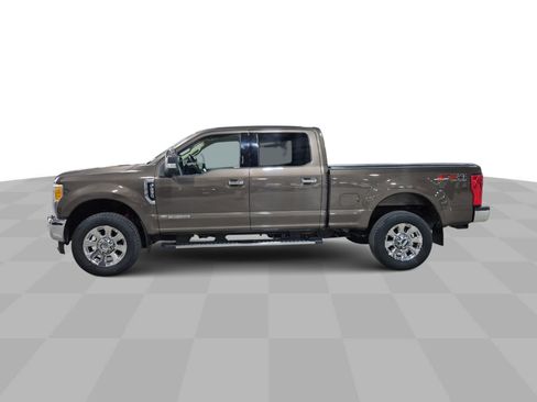Used 2017 Ford F250 Lariat AWD/4WD image 6