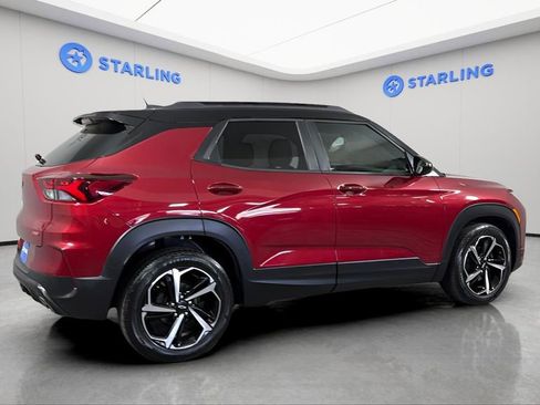 Used 2021 Chevrolet TrailBlazer RS w/ Sun and Liftgate Package image 10