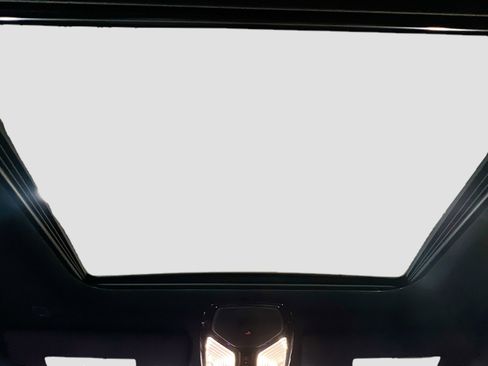 Used 2023 BMW 430i Gran Coupe w/ M Sport Package image 16