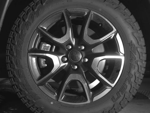 Used 2025 Jeep Compass Trailhawk image 12