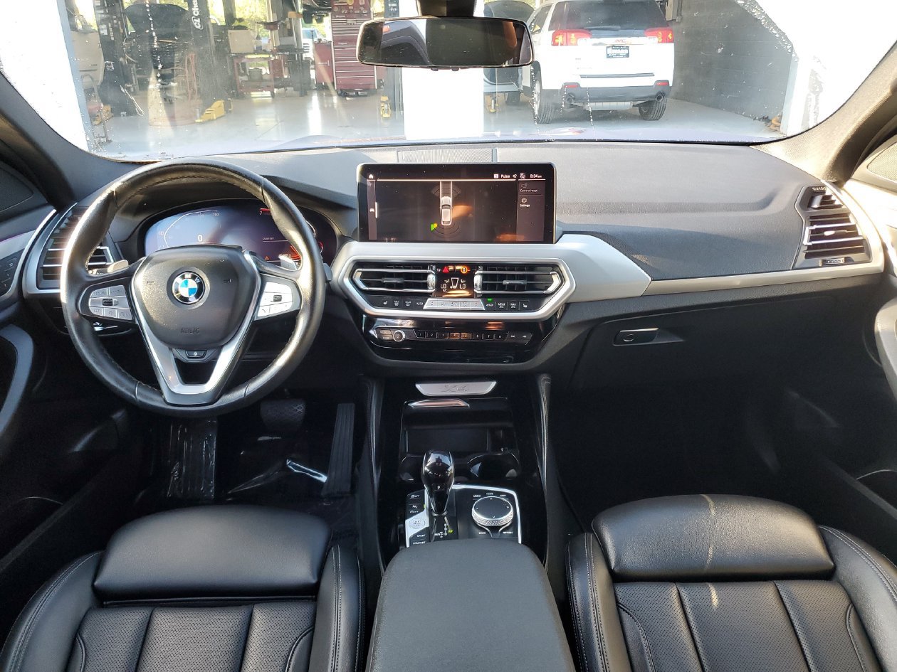Used 2022 BMW X4 xDrive30i w/ Convenience Package AWD/4WD image 11