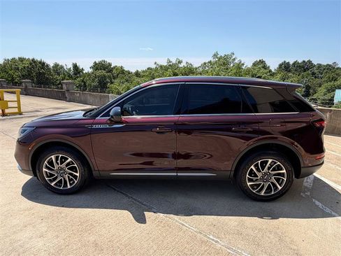 Used 2020 Lincoln Corsair FWD w/ Equipment Group 101A image 3