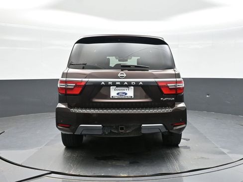 Used 2021 Nissan Armada Platinum w/ Captain's Chairs Package RWD image 5