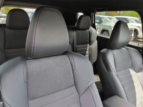 Used 2026 Mitsubishi Outlander SE FWD image 7