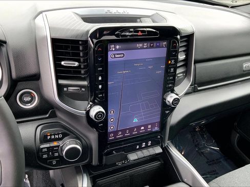 Certified 2025 RAM 1500 Big Horn AWD/4WD image 5