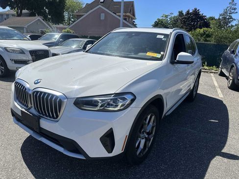 Used 2023 BMW X3 xDrive30i w/ Convenience Package AWD/4WD image 3
