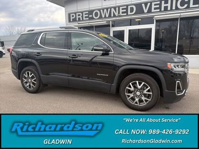 Used 2023 GMC Acadia SLT w/ Preferred Package