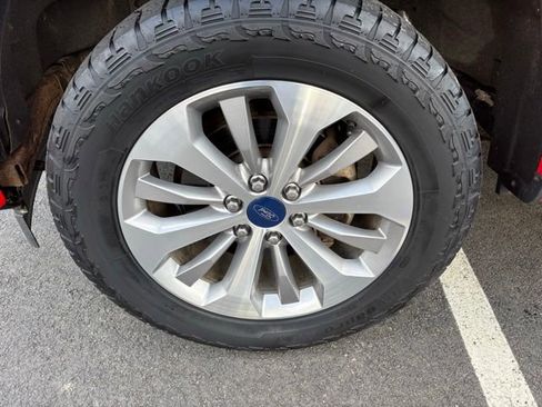 Used 2017 Ford F150 XL w/ Equipment Group 101A Mid AWD/4WD image 12