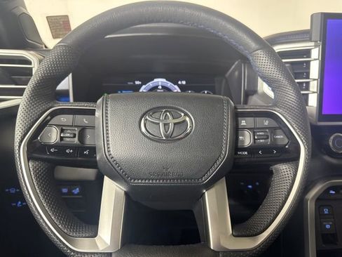 Used 2024 Toyota Sequoia Platinum image 20