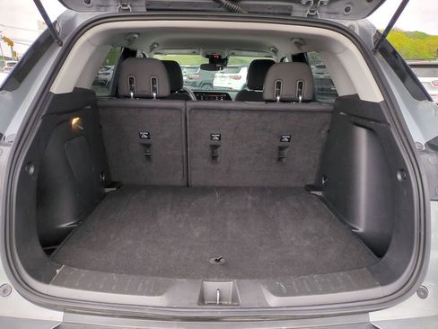 Used 2025 Chevrolet TrailBlazer LT AWD/4WD image 7