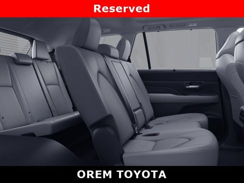 New 2026 Toyota Grand Highlander XLE image 21