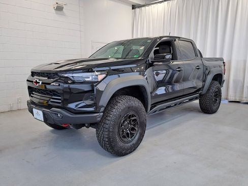 Used 2024 Chevrolet Colorado ZR2 w/ ZR2 Bison Edition image 2