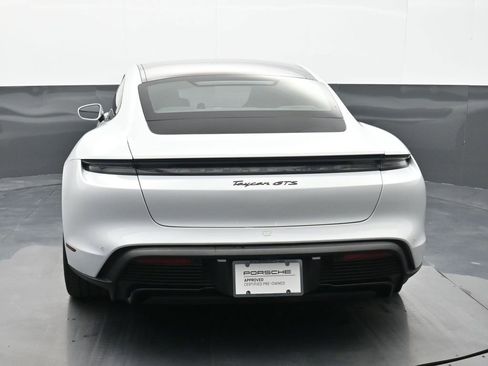Used 2022 Porsche Taycan GTS image 23