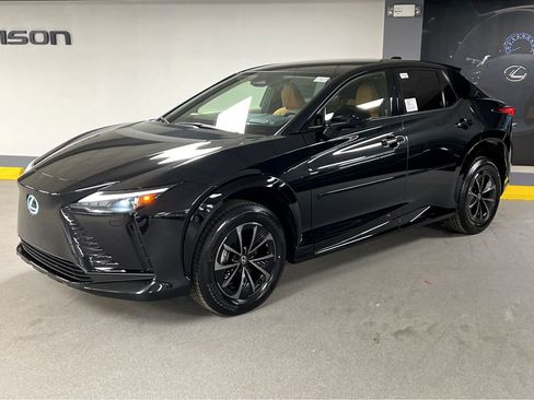 New 2026 Lexus RZ 450e AWD image 3