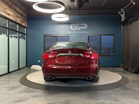 Used 2016 Nissan Maxima Platinum w/ Interior Lighting Package image 4