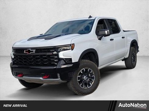 Used 2024 Chevrolet Silverado 1500 ZR2 w/ Technology Package image 1