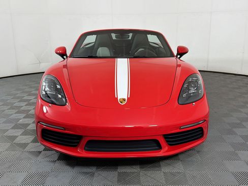 Certified 2024 Porsche 718 Boxster RWD image 7